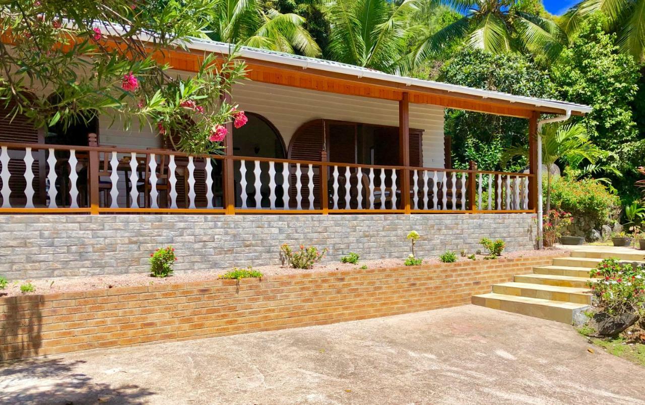 Le Grand Bleu Villas Baie Sainte Anne Esterno foto