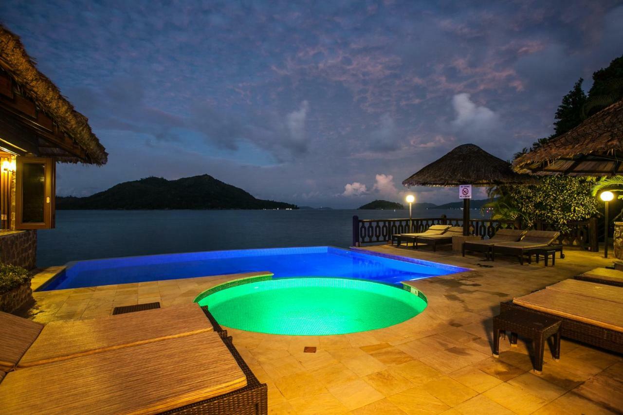 Le Grand Bleu Villas Baie Sainte Anne Esterno foto